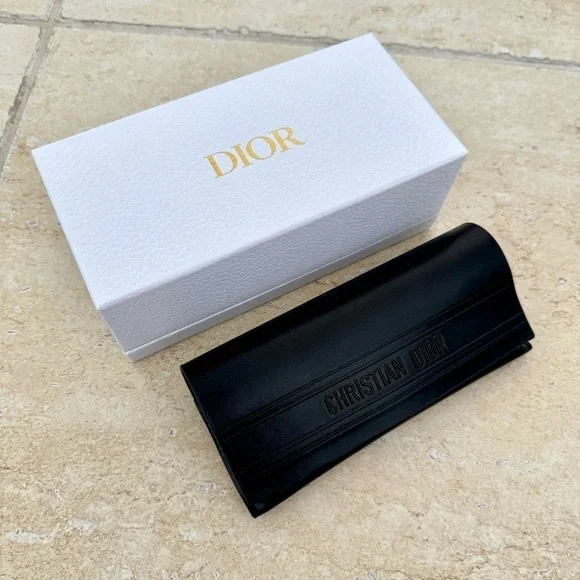 DIOR PACIFIC M1U 96B0, Blue Lens, Authentic, MRSP. $680 DIOR PACIFIC M1U 96B0, Blue Lens, Authentic, MRSP. $680  main image 2